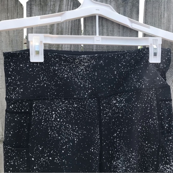 Zyia Galaxy Reflections Leggings - Picture 5 of 9